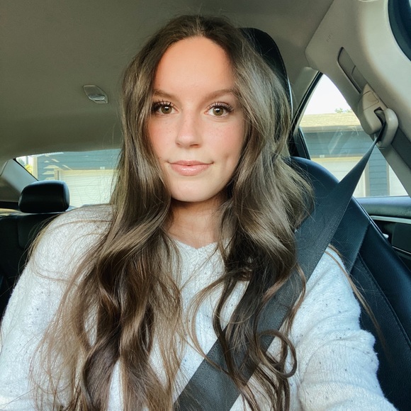 Meet your Posher, Karley - Picture 1 of 1